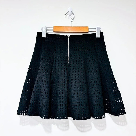 GLAMOROUS Black flared mesh skirt | Circle cut, elegant flowy design | X-Small * - Picture 2 of 6